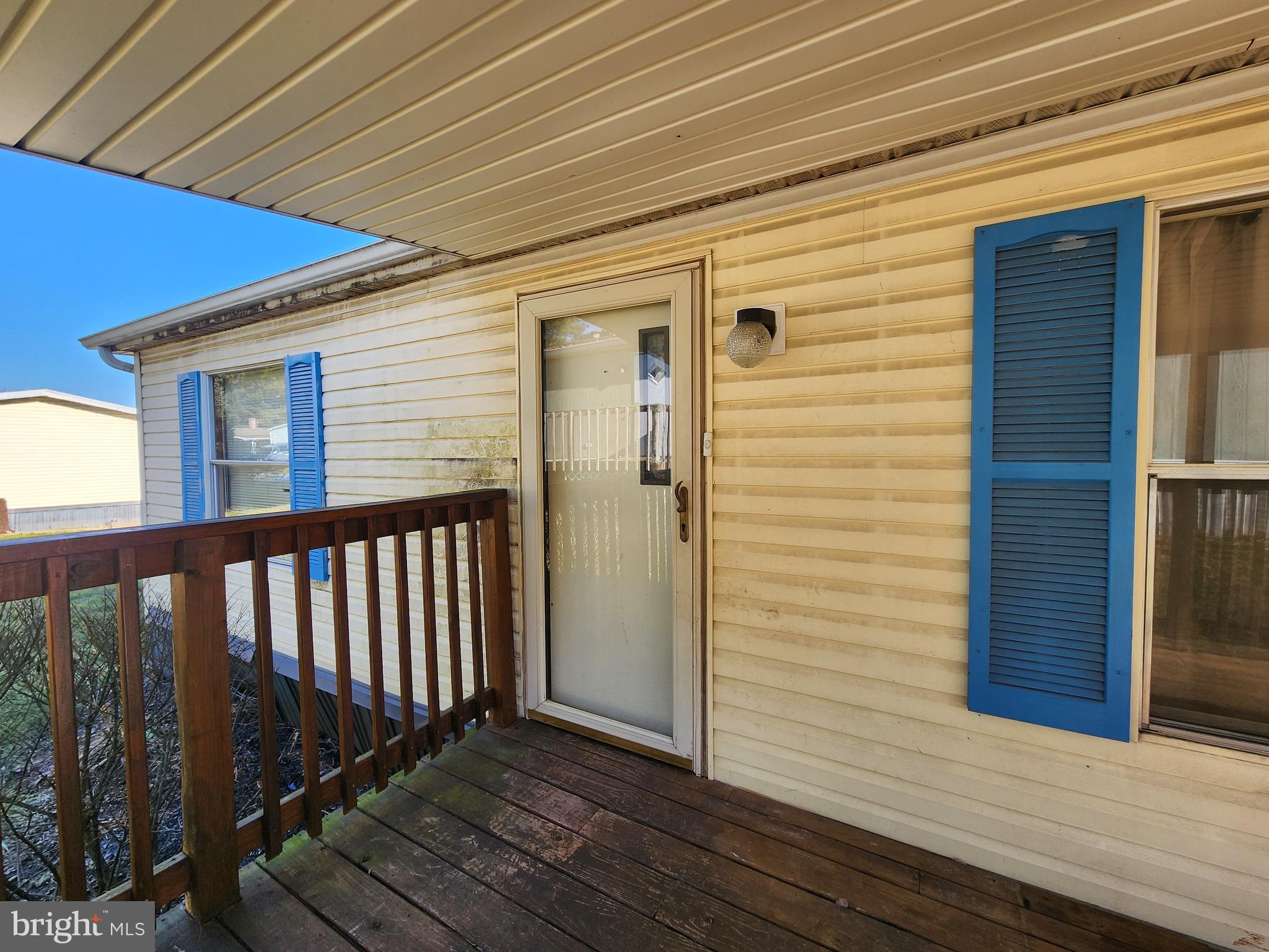 8 Robin DRIVE