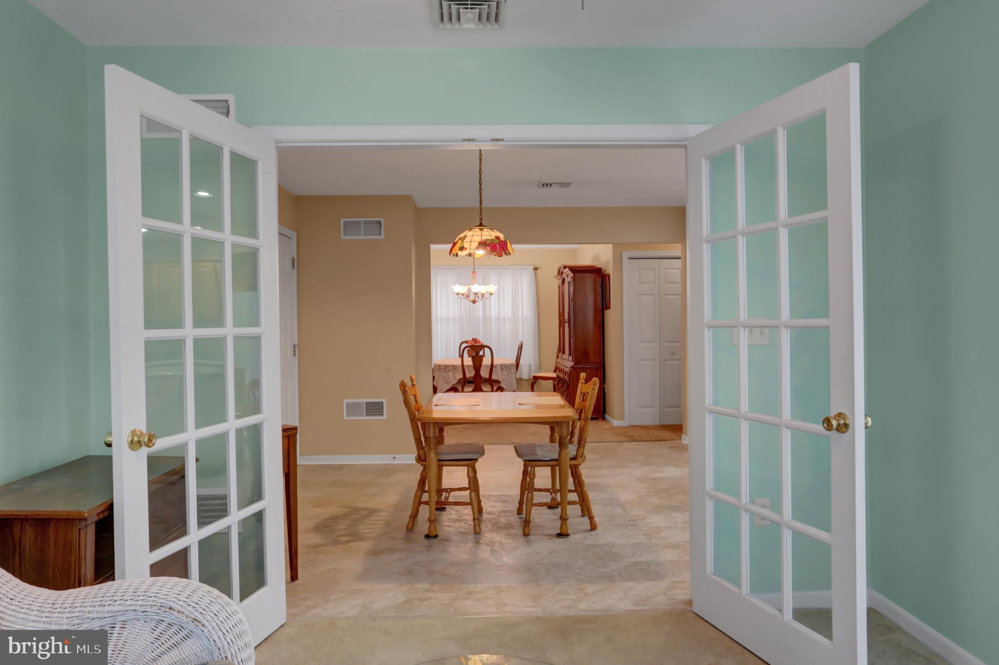 95 Lantern Ln