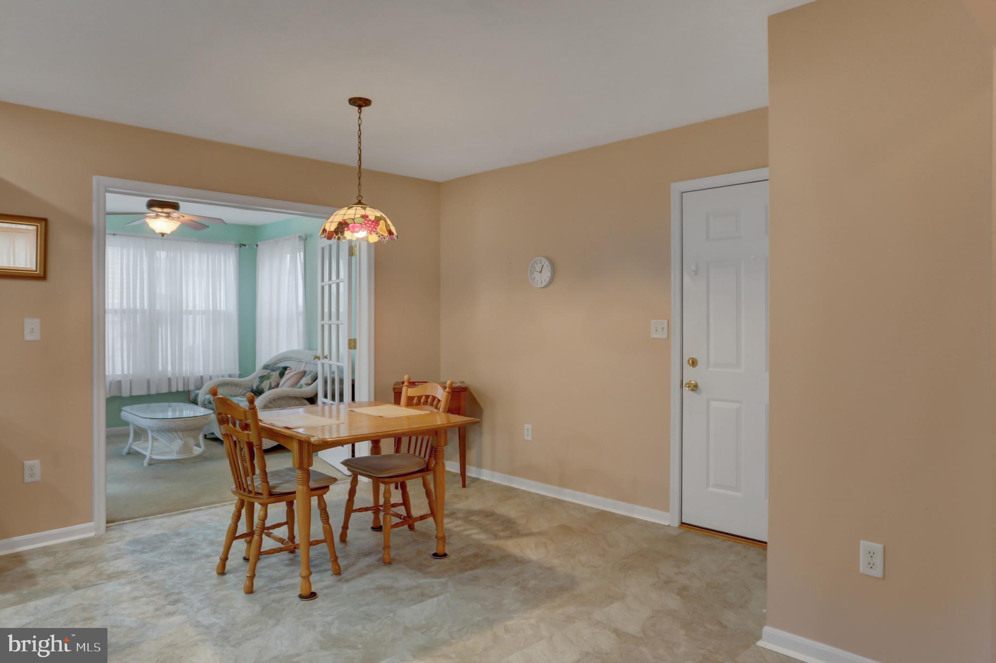 95 Lantern Ln