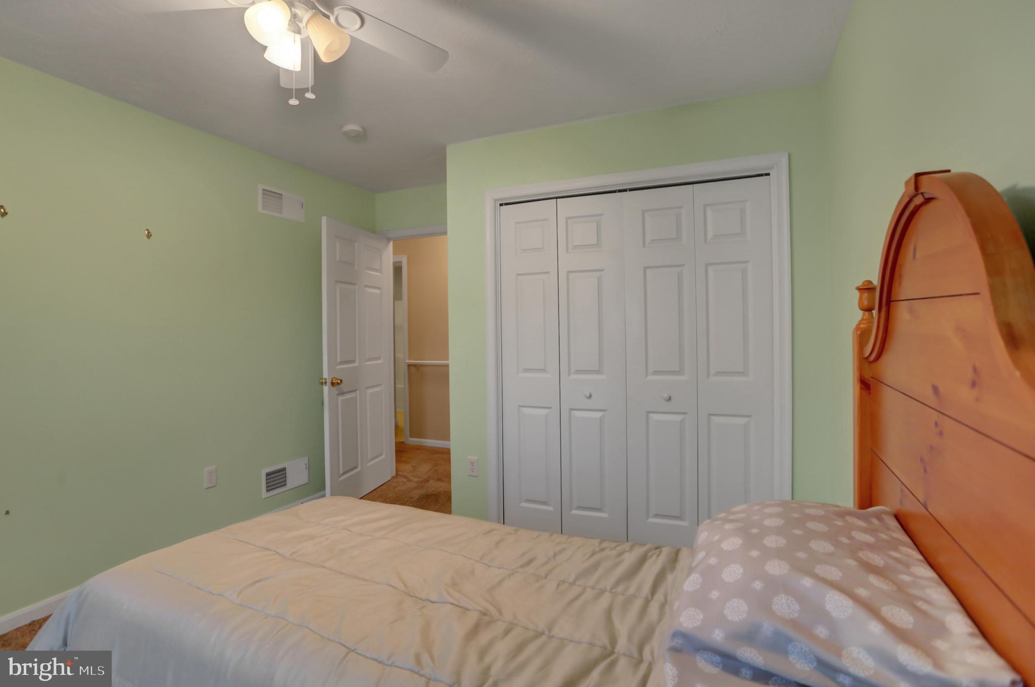 95 Lantern Ln