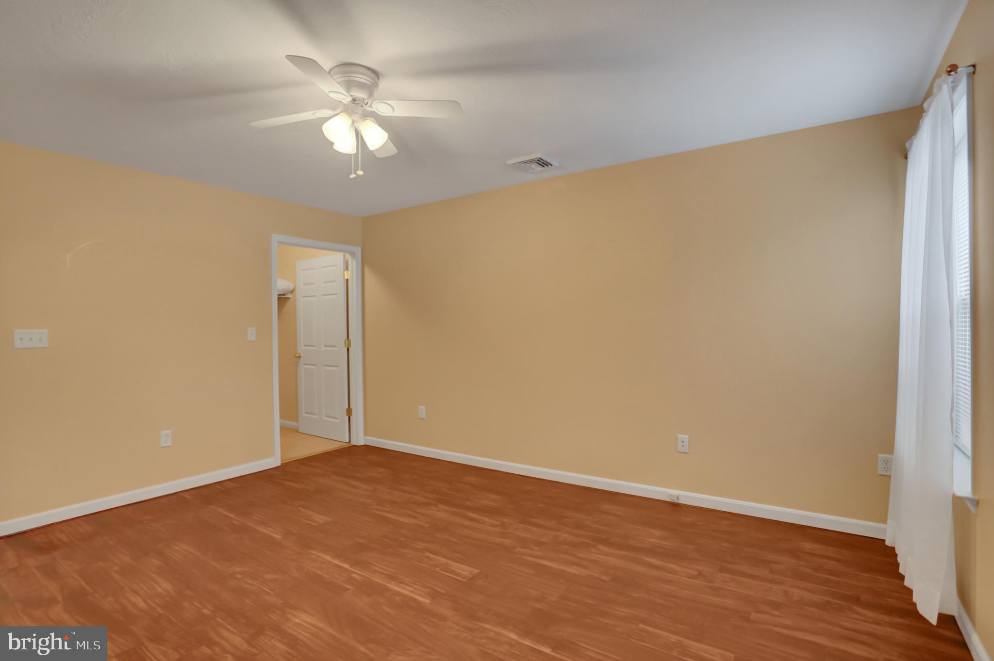 95 Lantern Ln