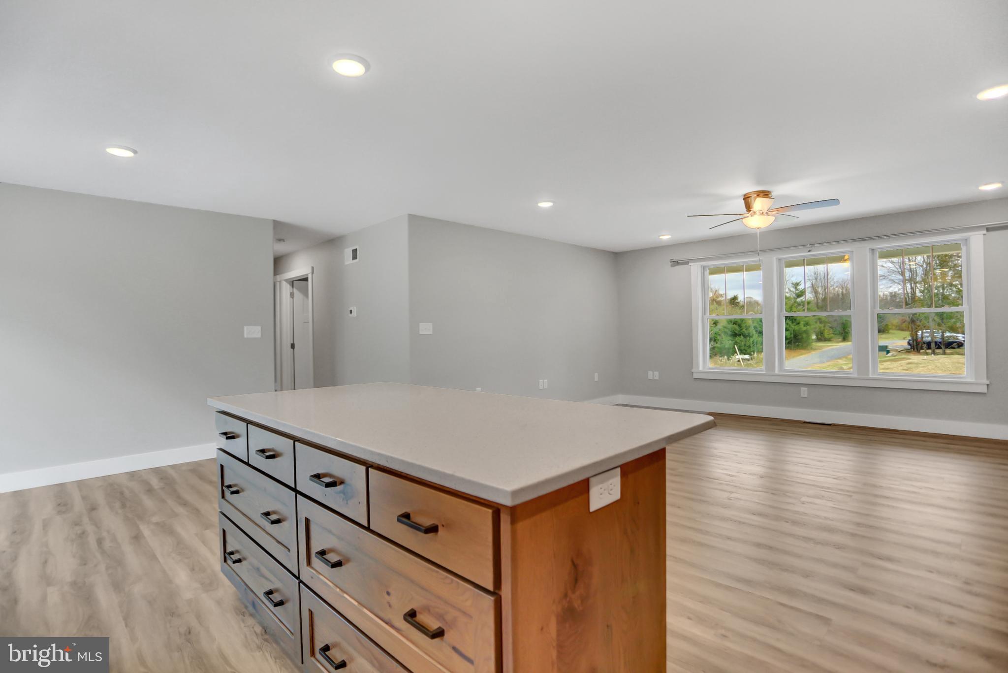 1841 Ritner Hwy