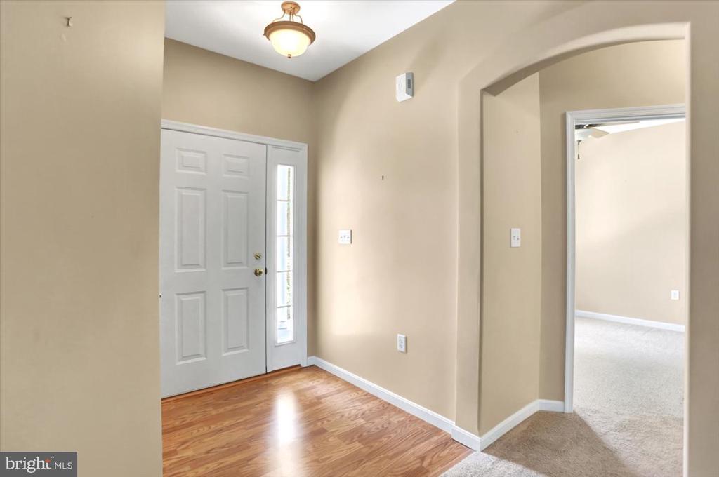 57 Lantern Ln