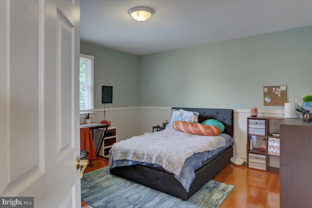 407 William Dr