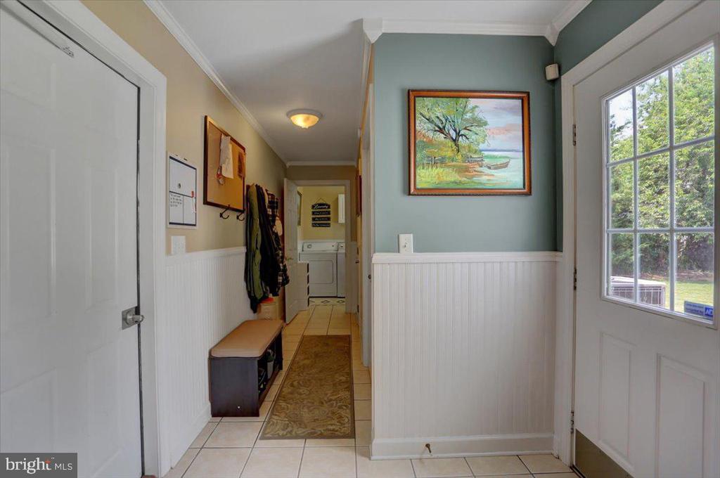 407 William Dr