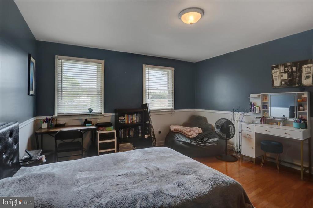 407 William Dr