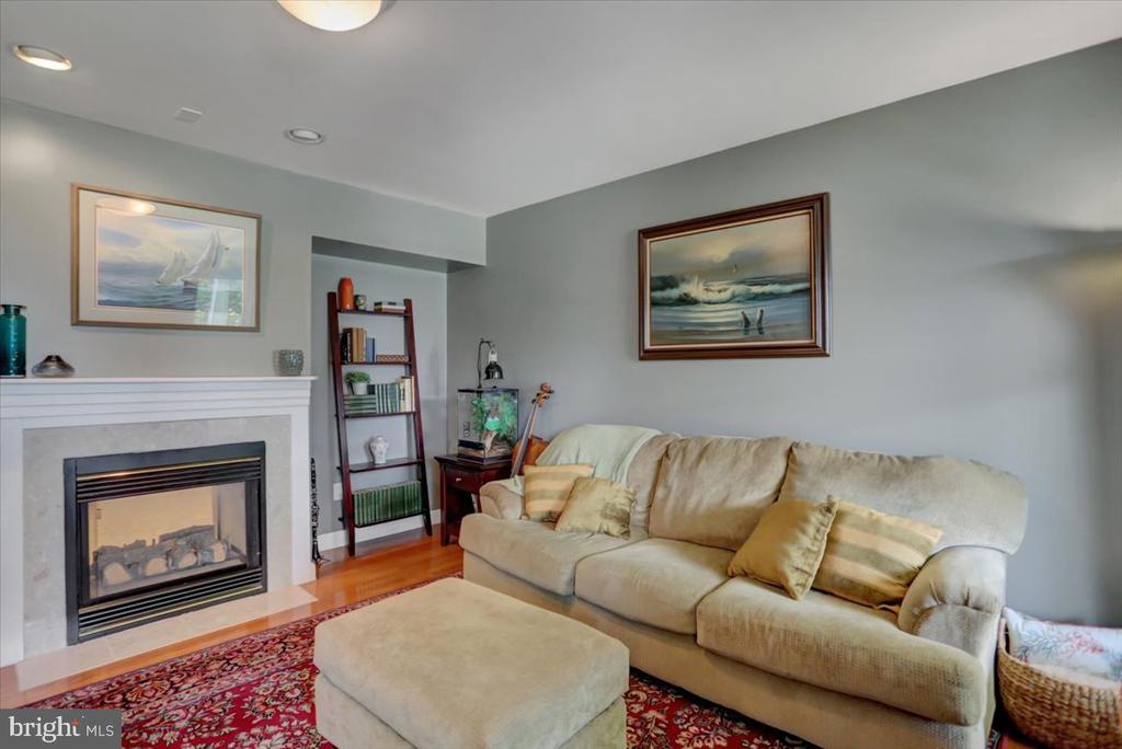 407 William Dr