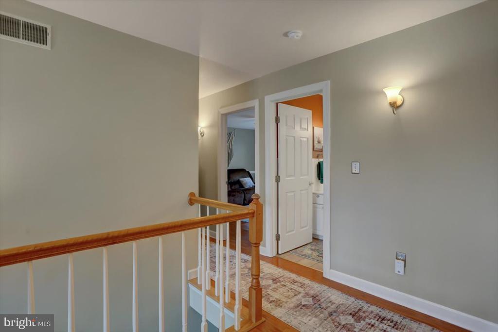 407 William Dr