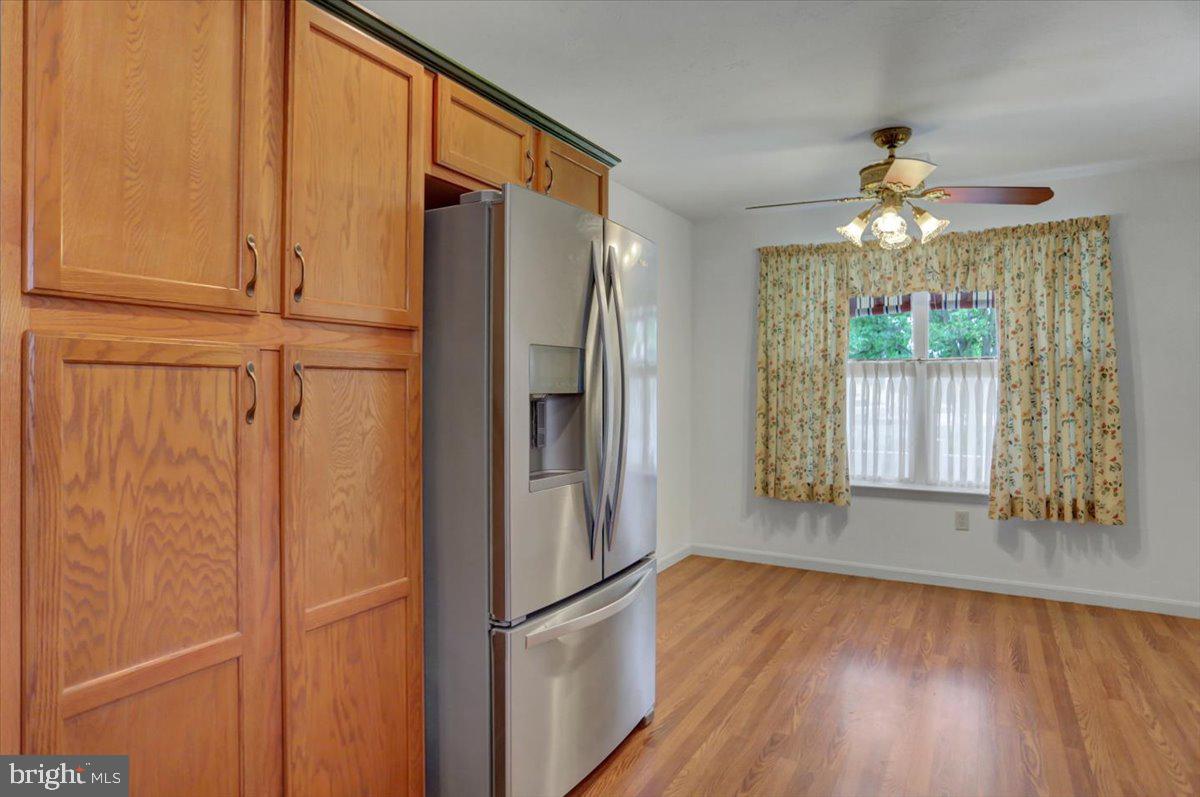 46 Lantern Ln