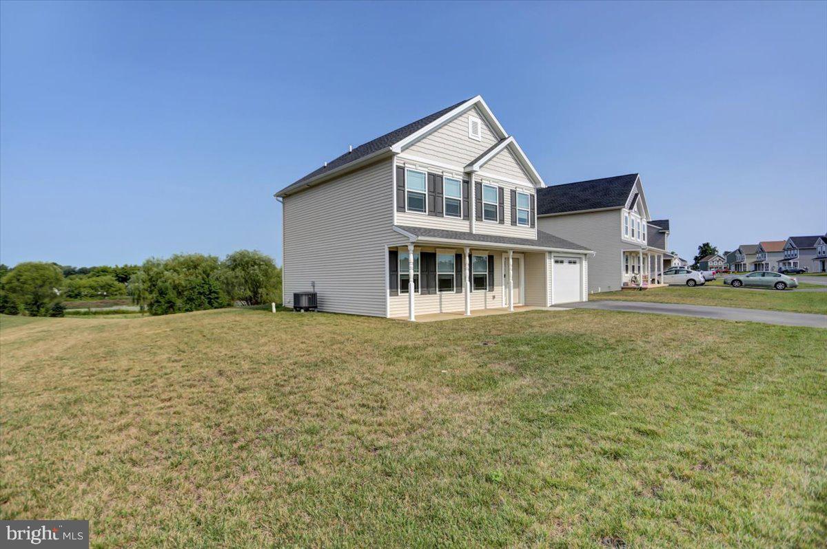 200 Woodridge Dr