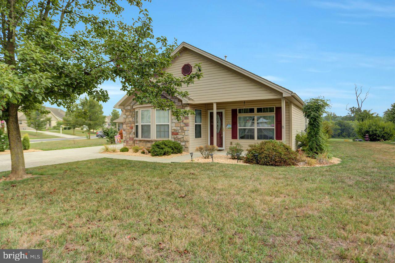 20 Colonial Ct