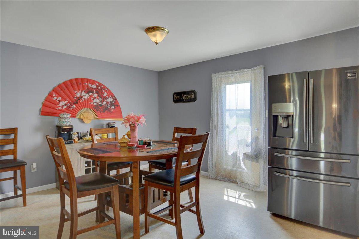 25 Carla Dr