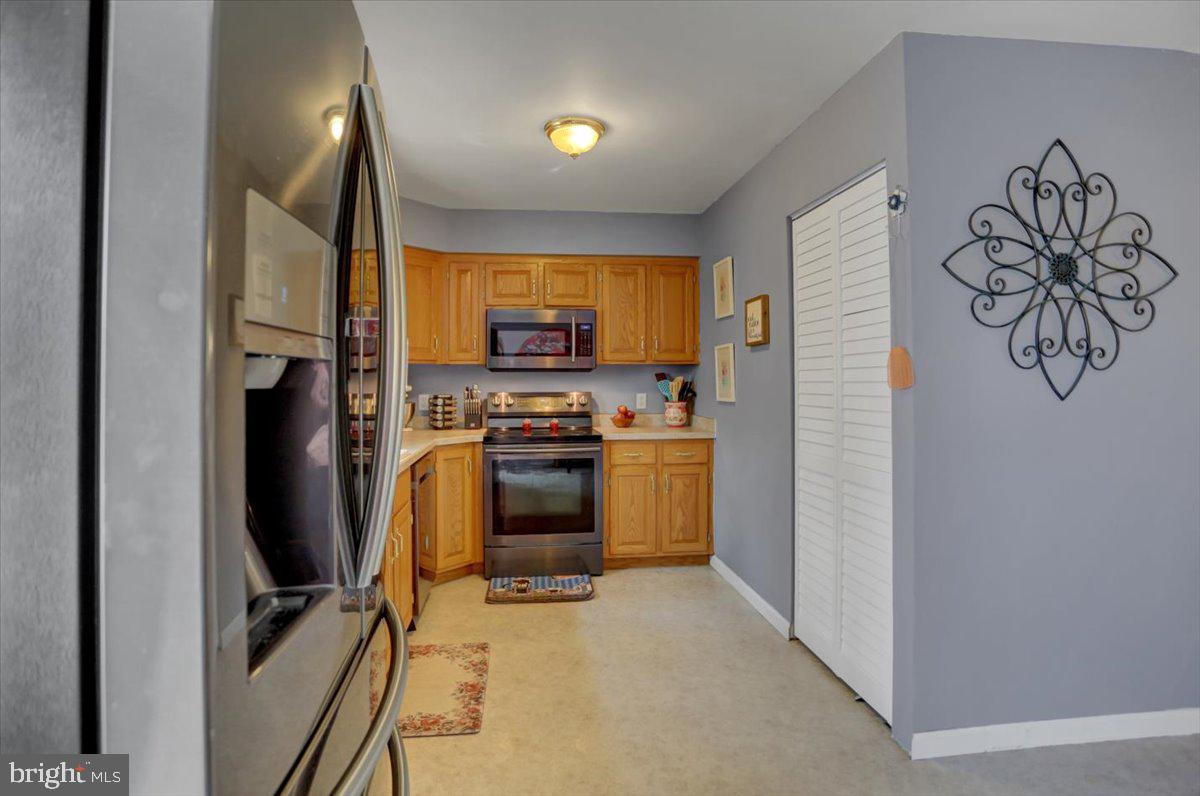 25 Carla Dr