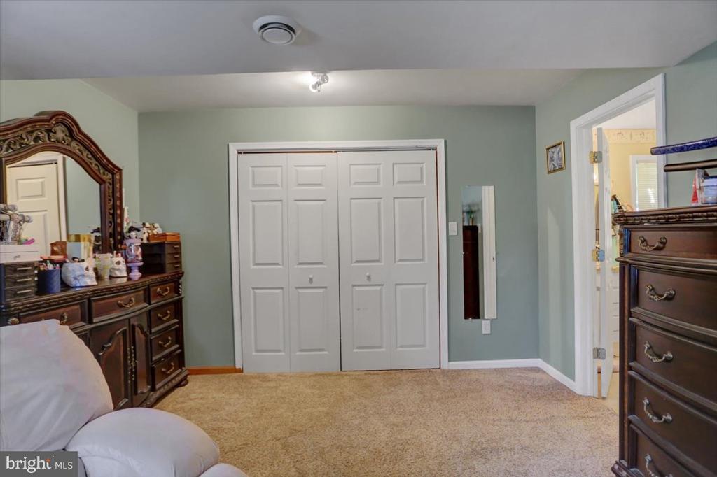 25 Carla Dr