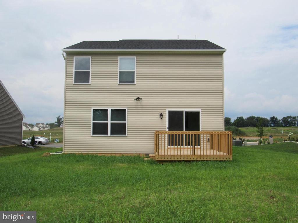 523 CAMBRIDGE LN