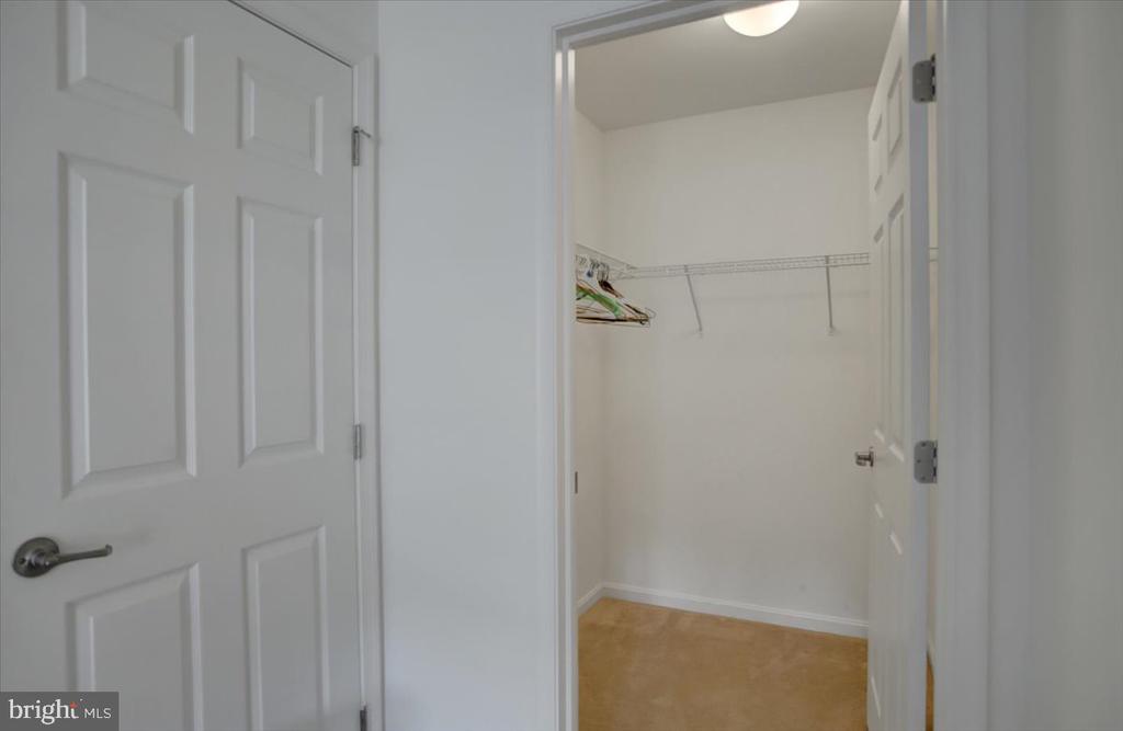 125 Blackbird Ln