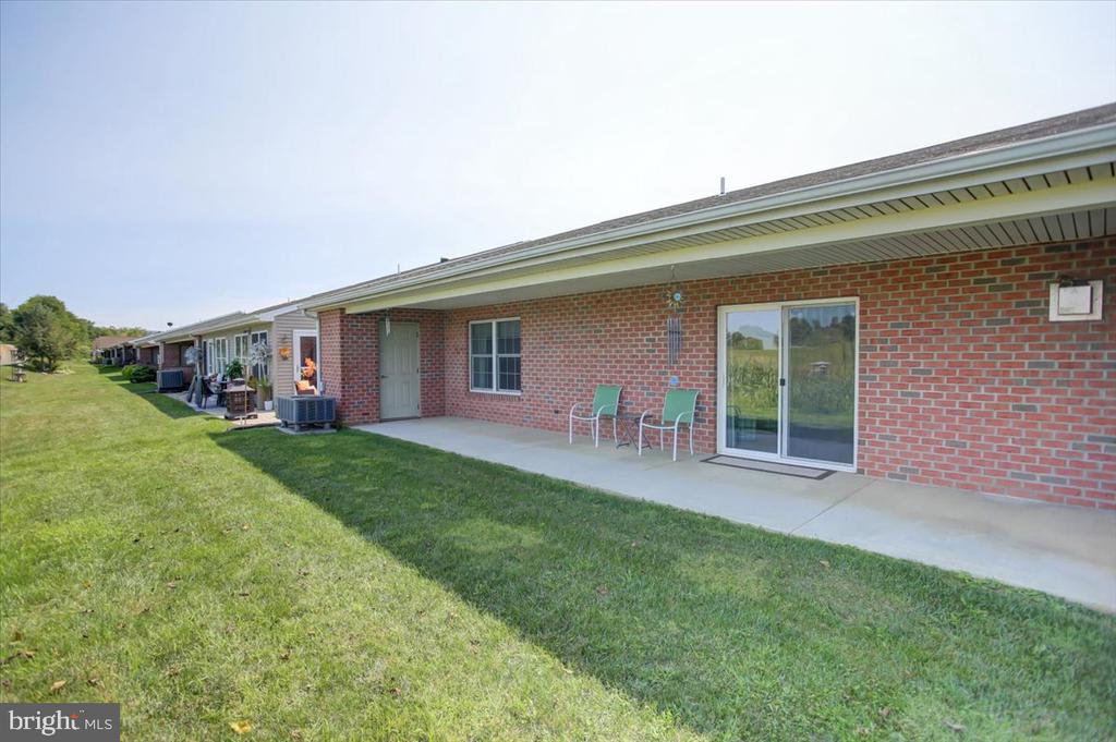 125 Blackbird Ln