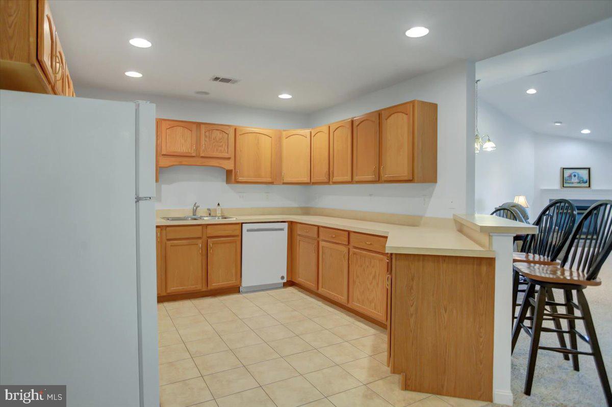 125 Blackbird Ln
