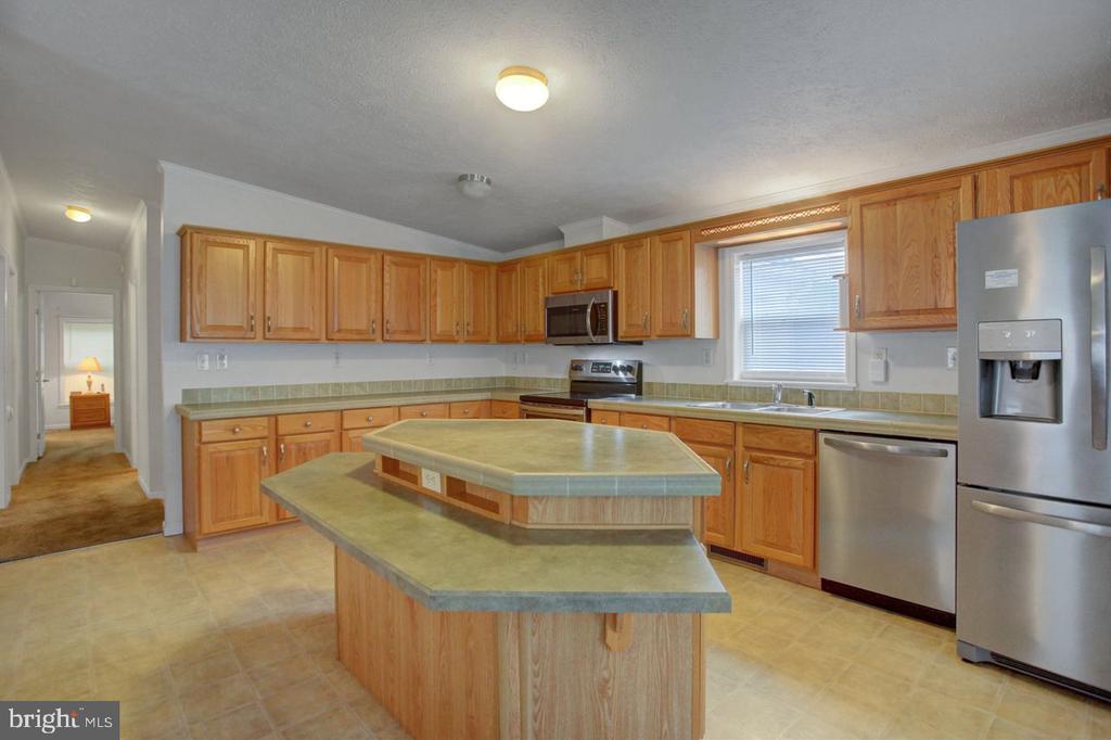 13 Michael Ct