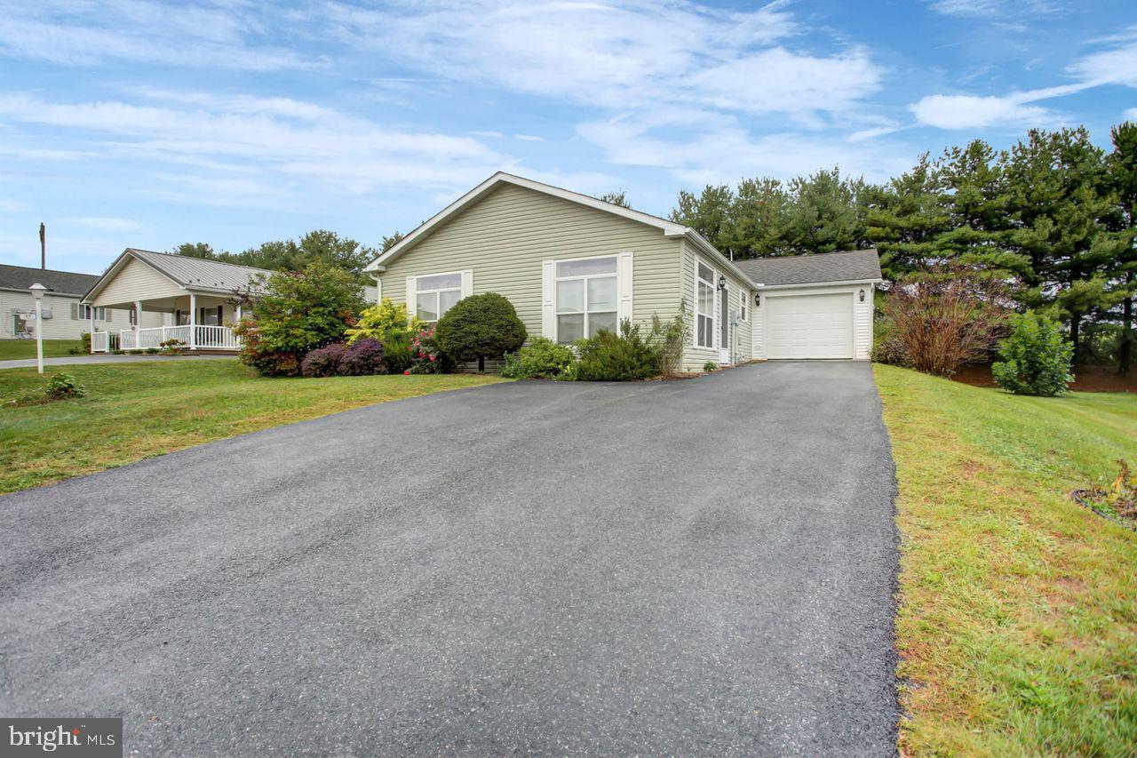 13 Michael Ct