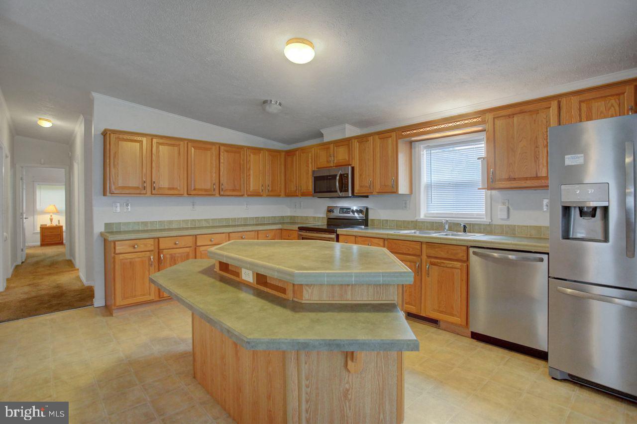 13 Michael Ct