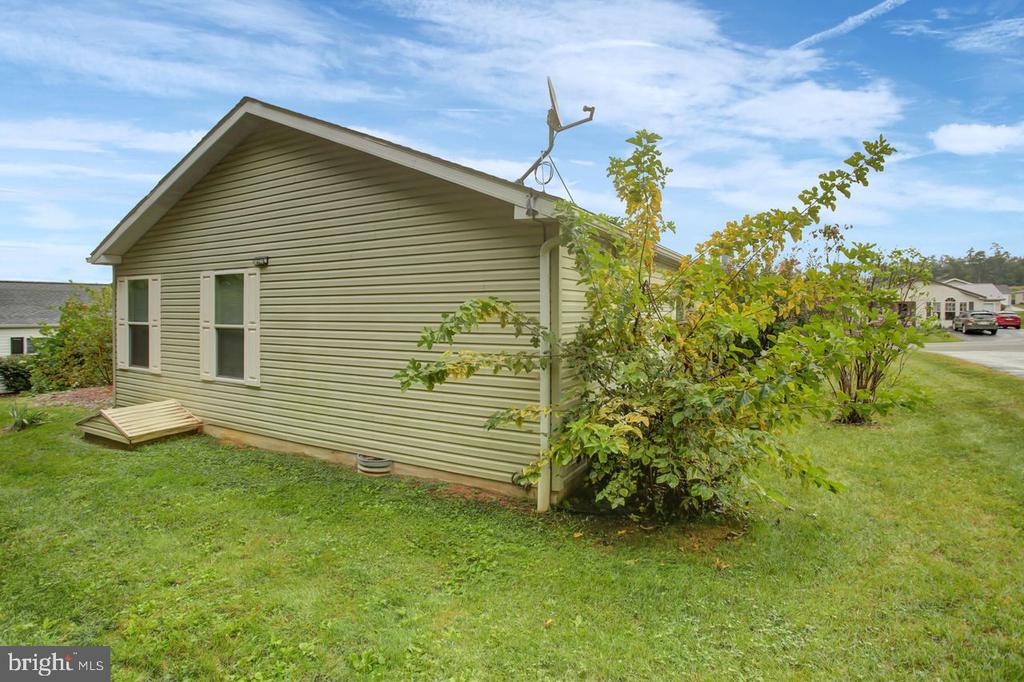 13 Michael Ct