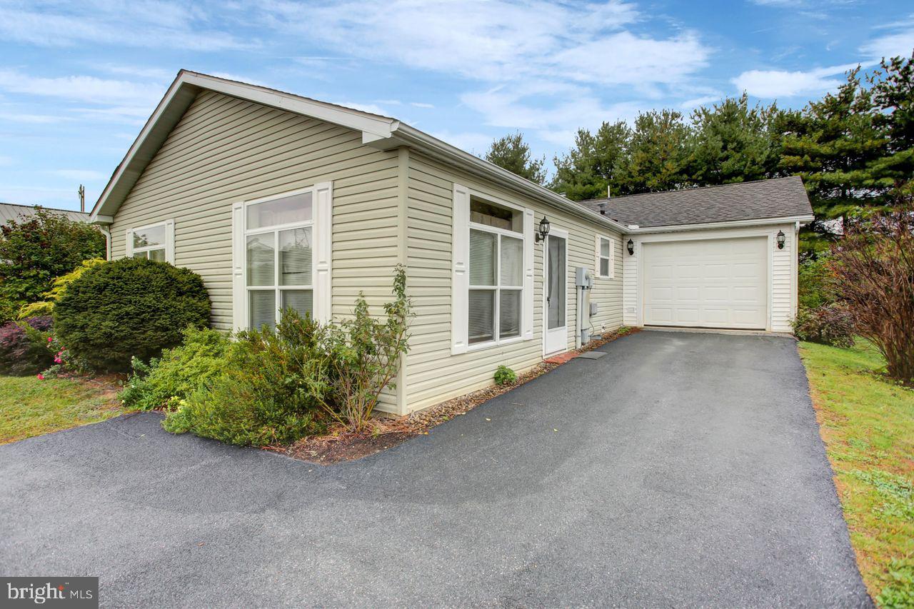 13 Michael Ct