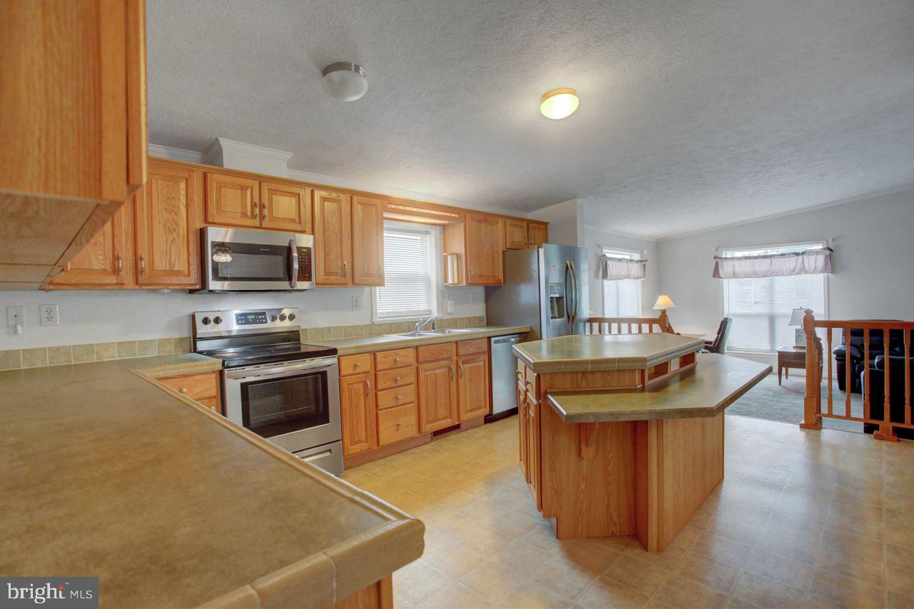 13 Michael Ct