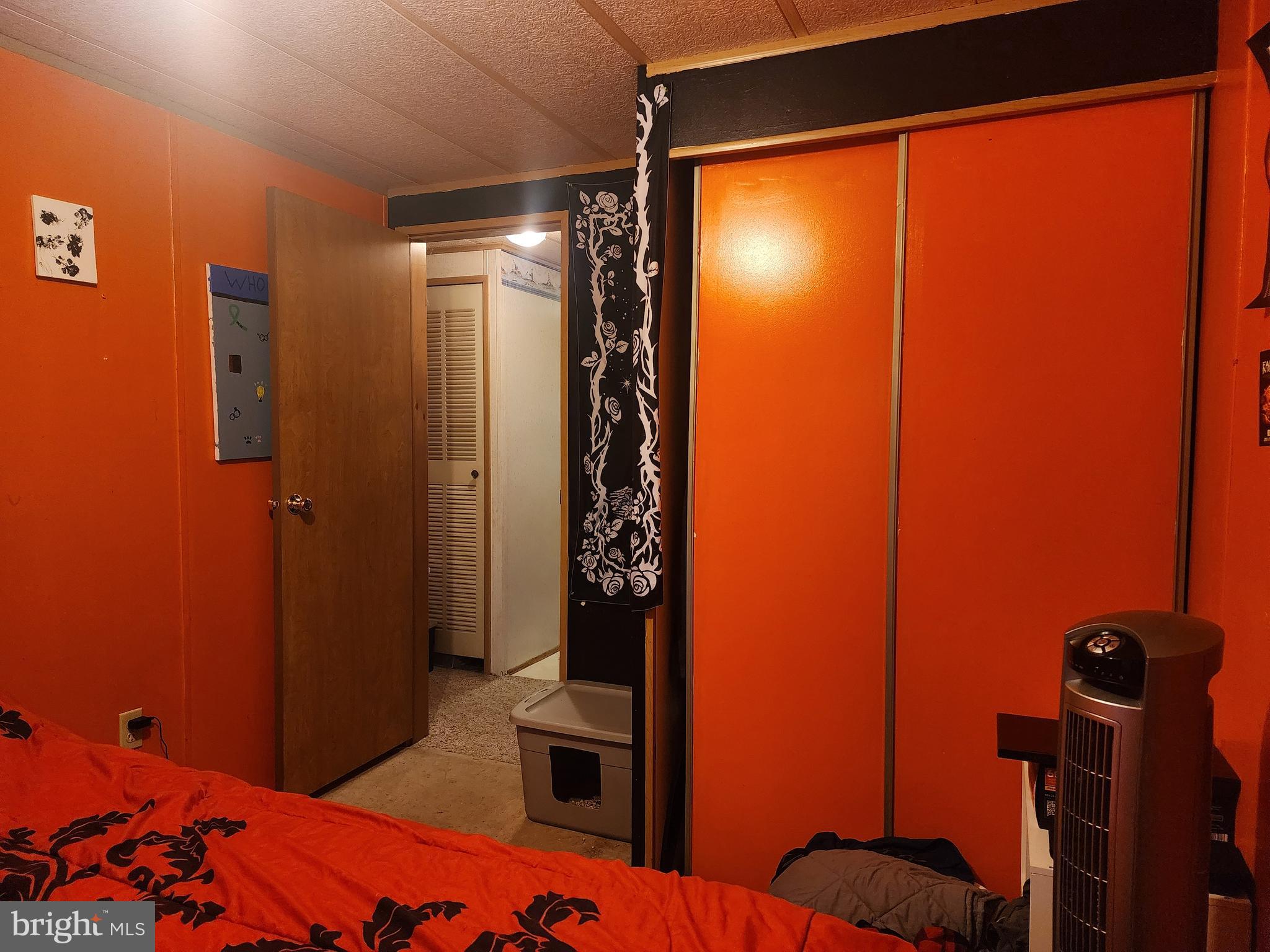5 Robin Dr