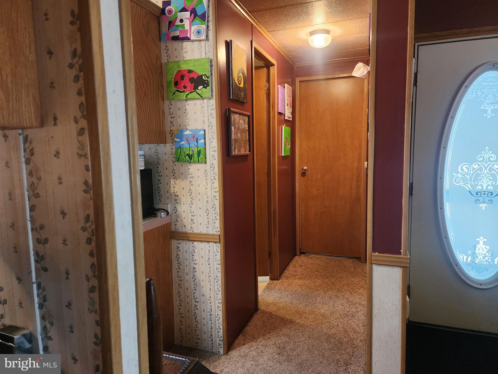 5 Robin Dr