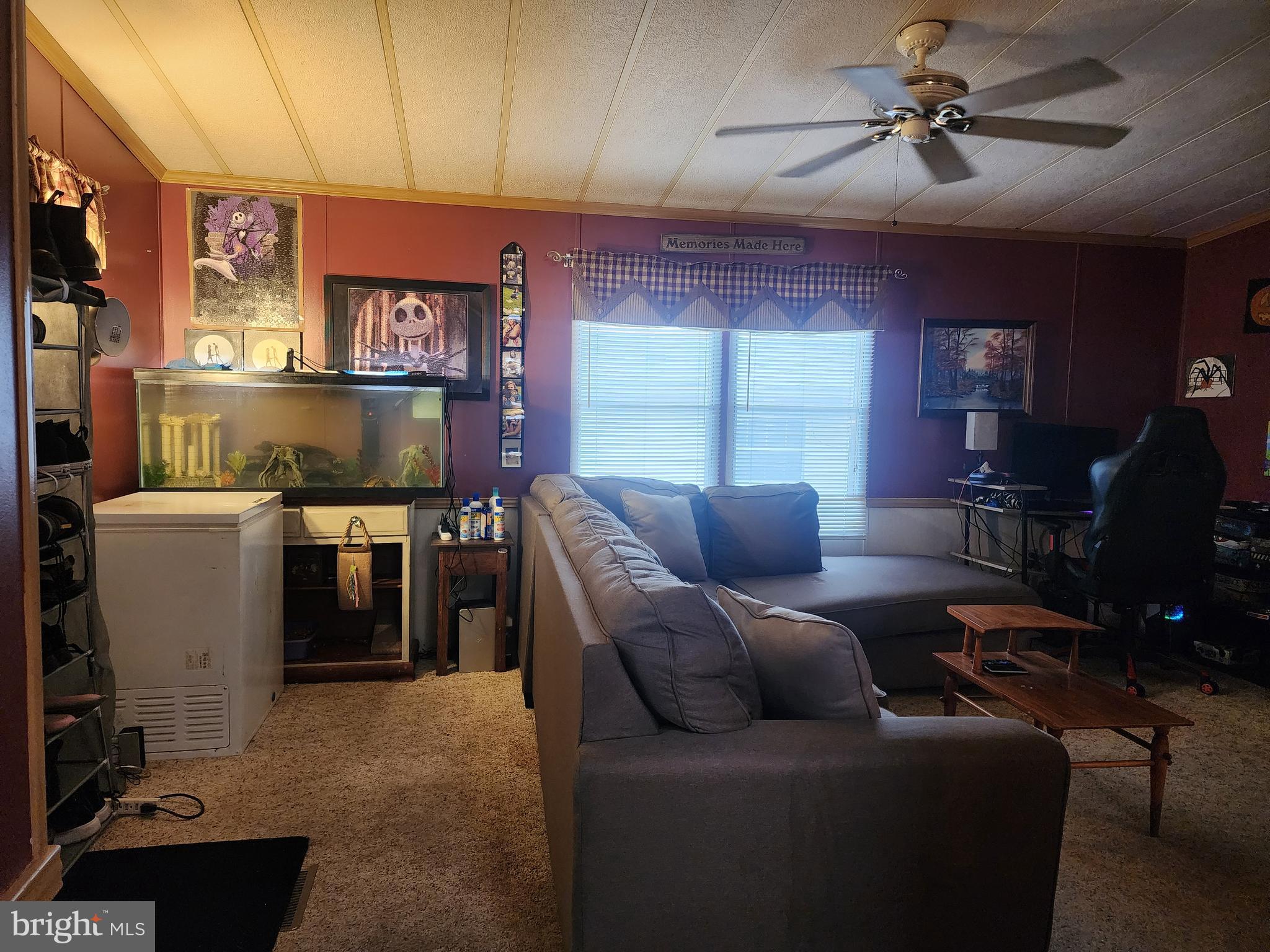 5 Robin Dr