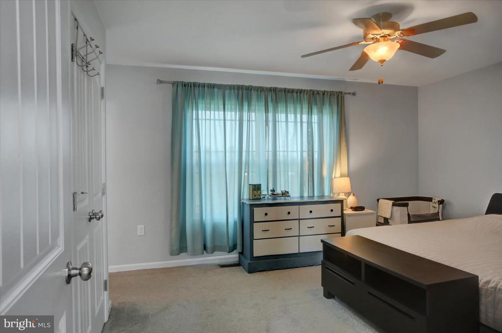 34 W Clarissa Dr W