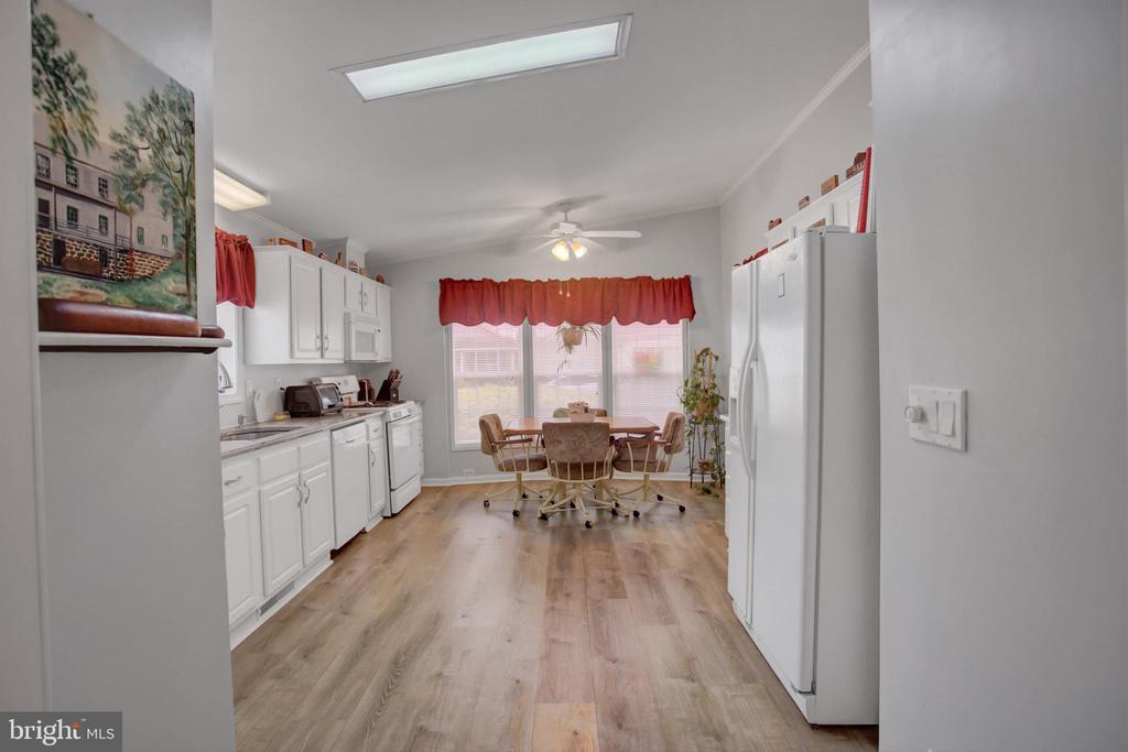 22 Lantern Ln