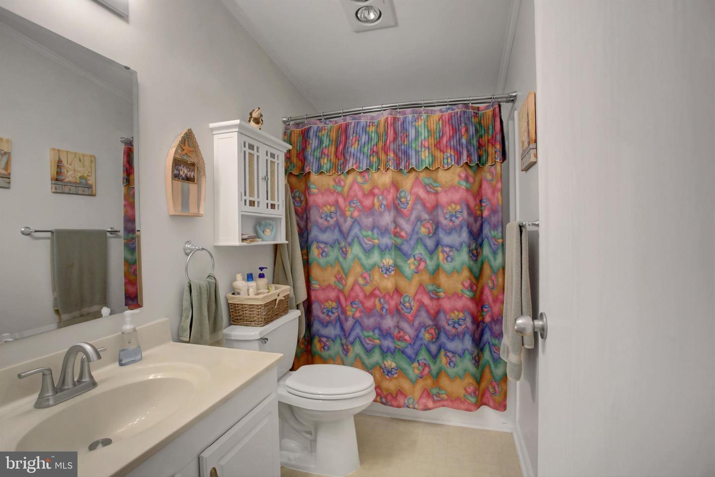 22 Lantern Ln
