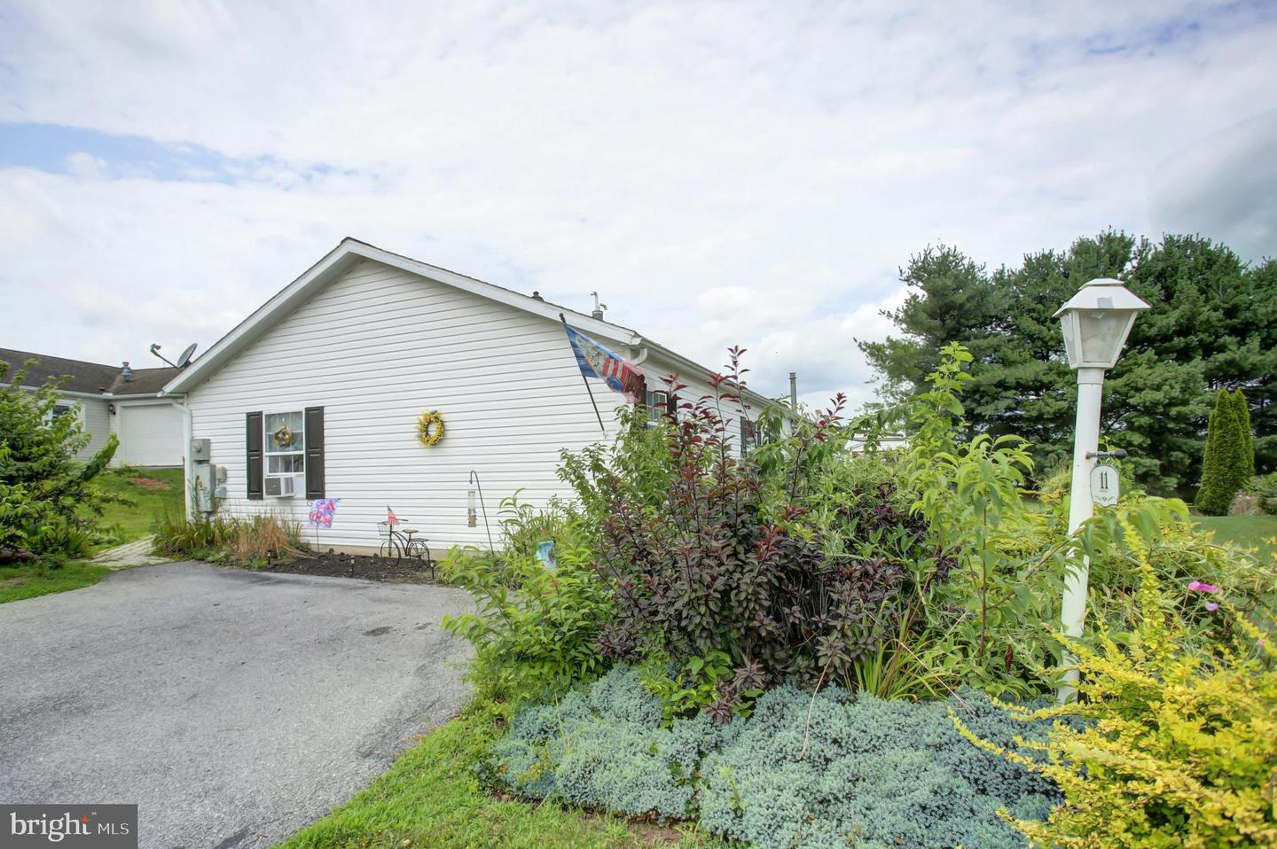11 Michael Ct
