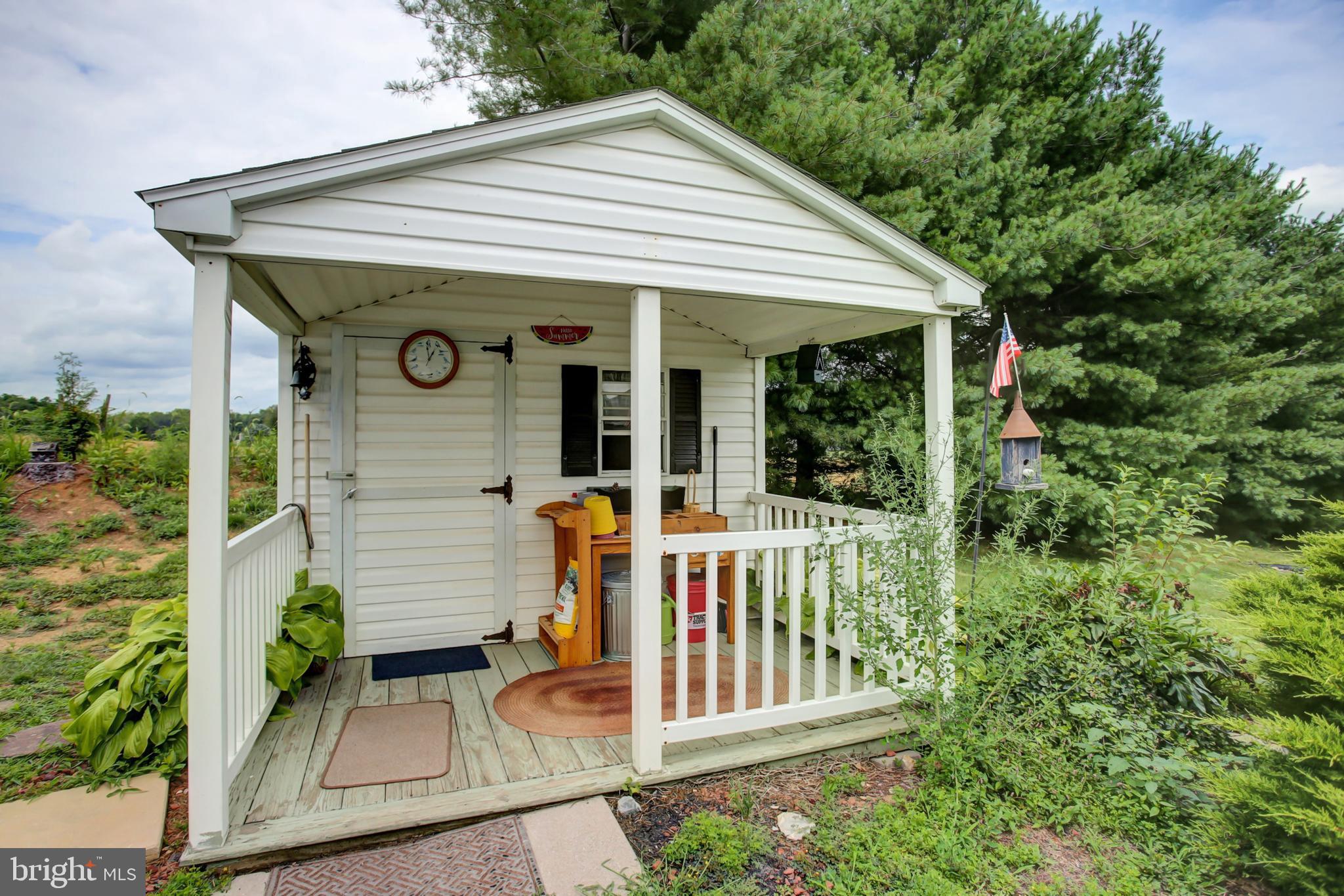 11 Michael Ct