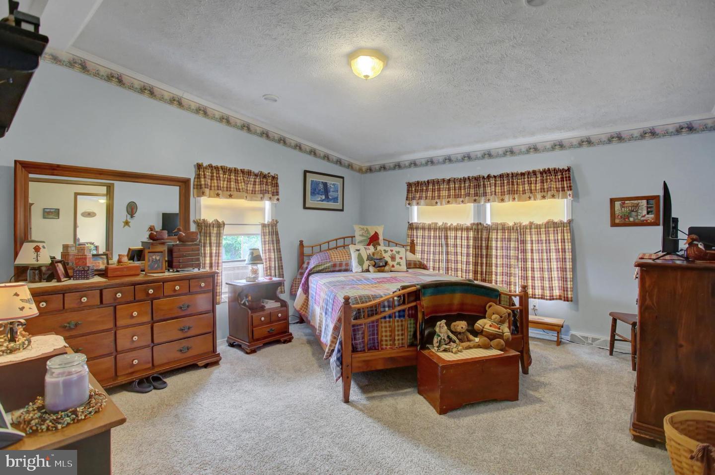 11 Michael Ct