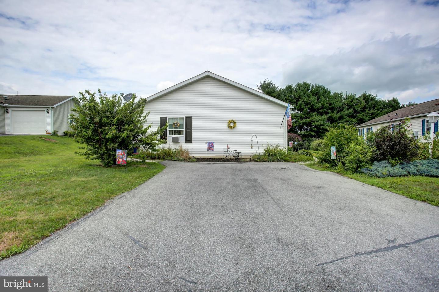 11 Michael Ct