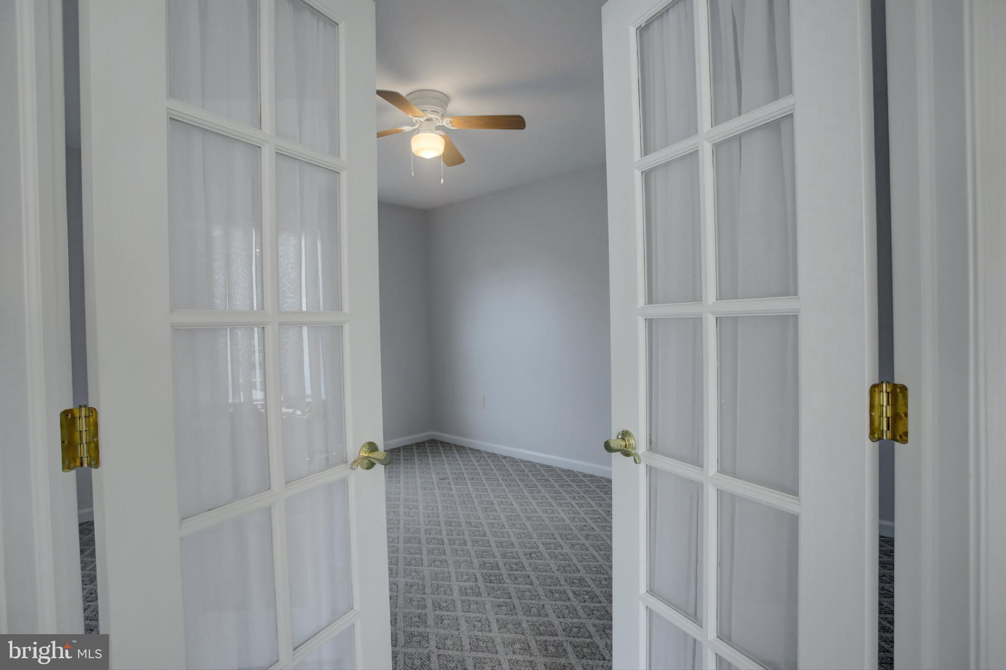 81 LANTERN LANE
