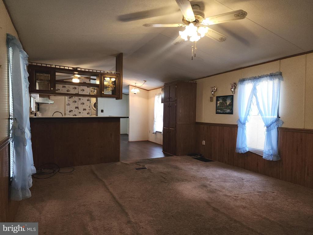 109 NEIL ROAD