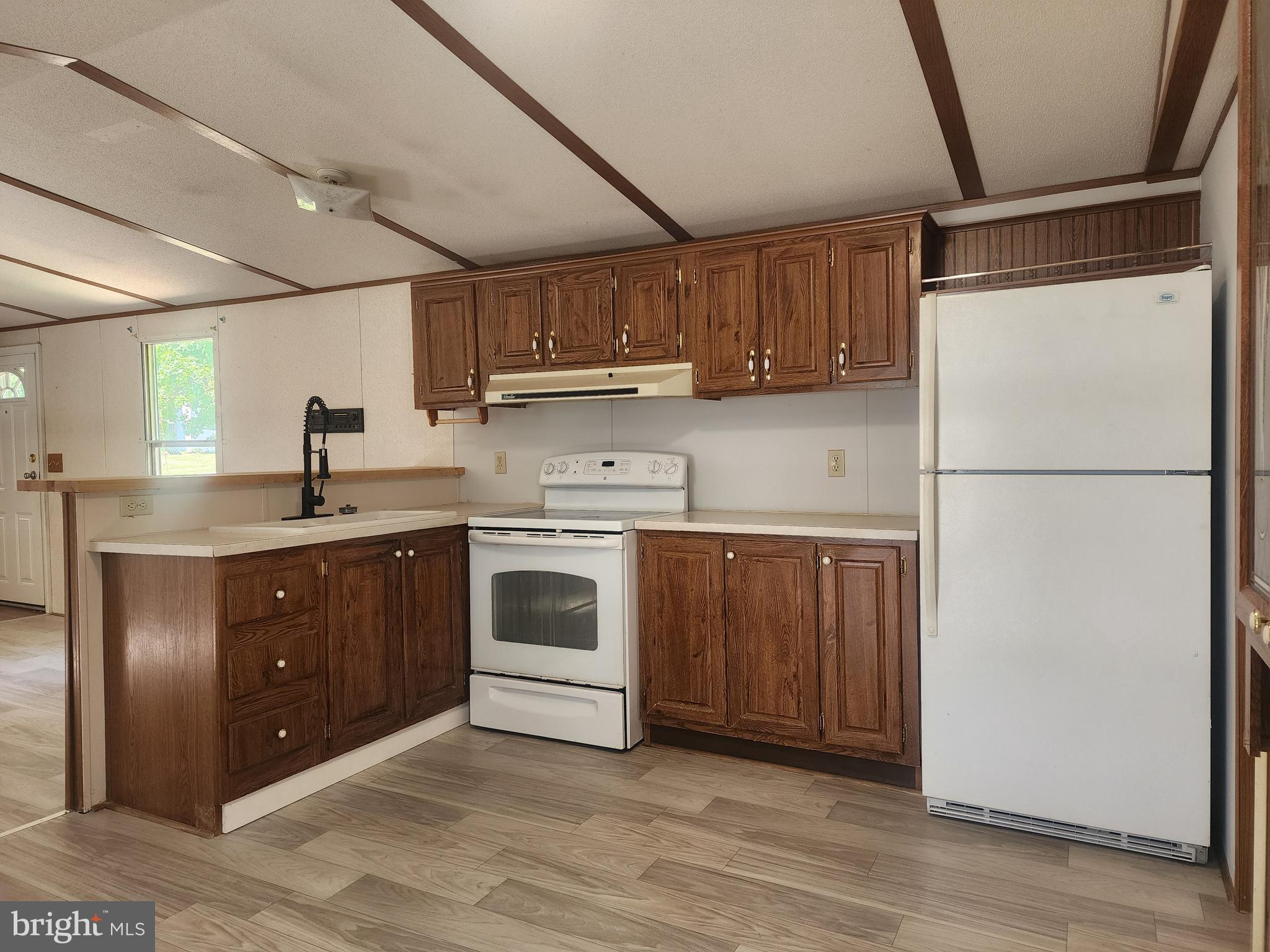 17 MOUNTAIN VIEW TERRACE
