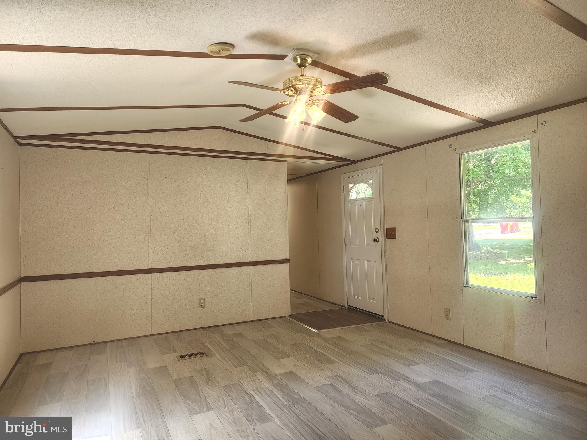 17 MOUNTAIN VIEW TERRACE