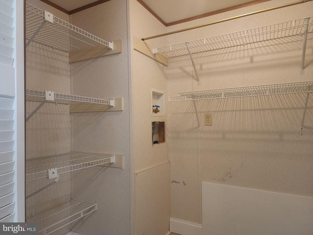 17 MOUNTAIN VIEW TERRACE