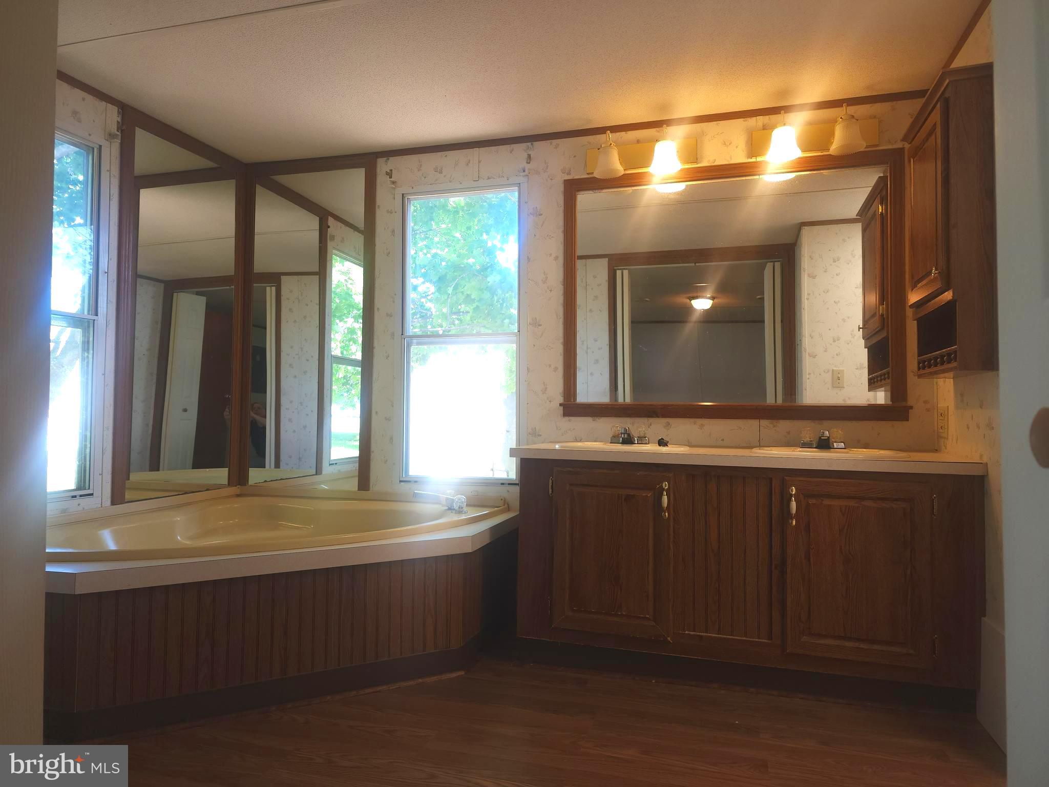 17 MOUNTAIN VIEW TERRACE