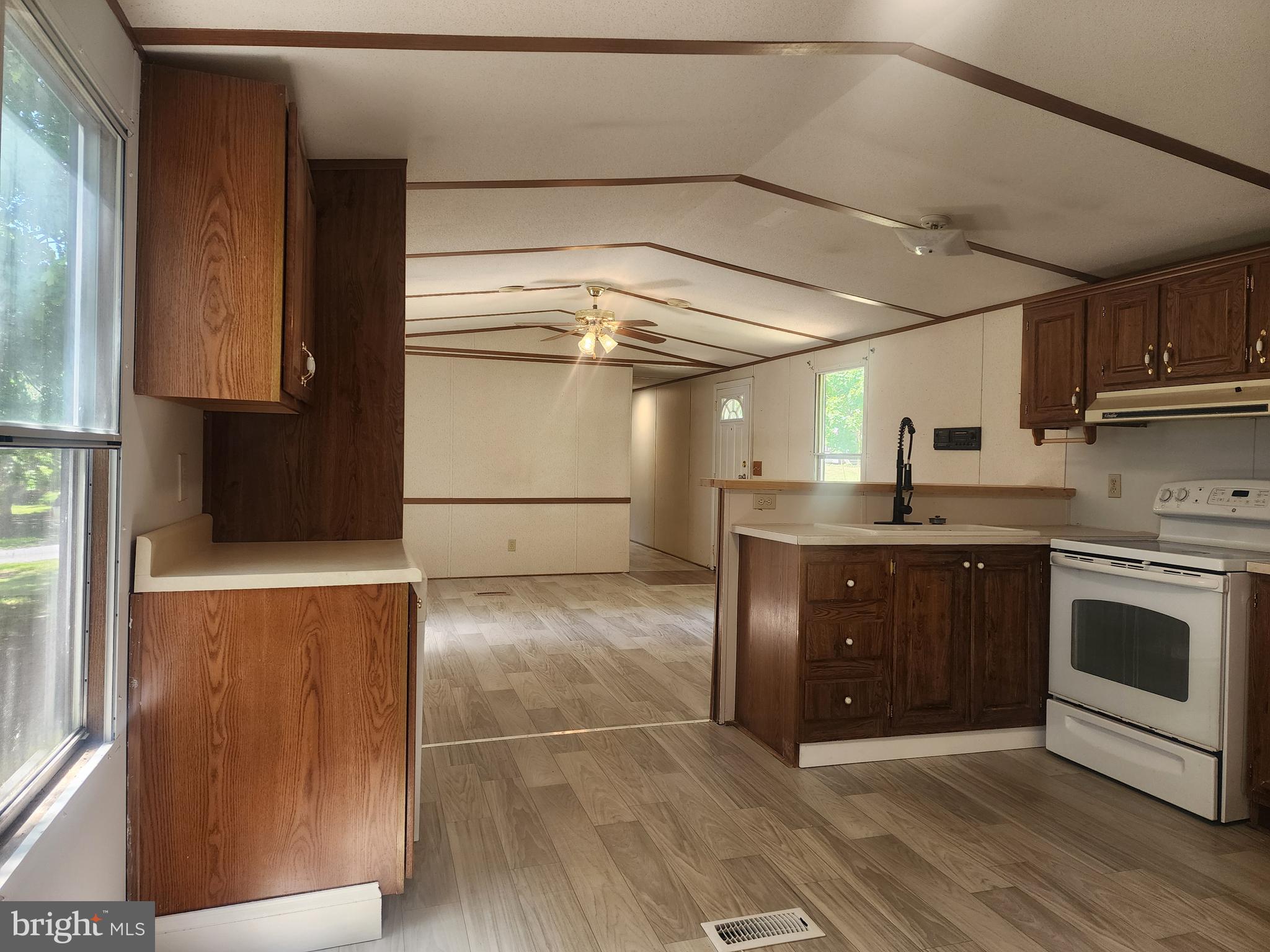 17 MOUNTAIN VIEW TERRACE