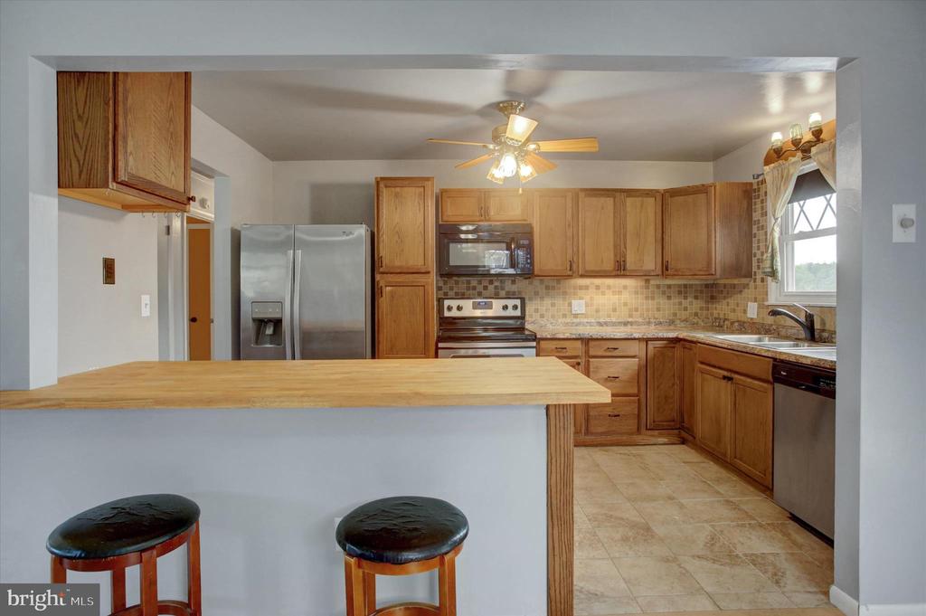 108 WILLOW DRIVE