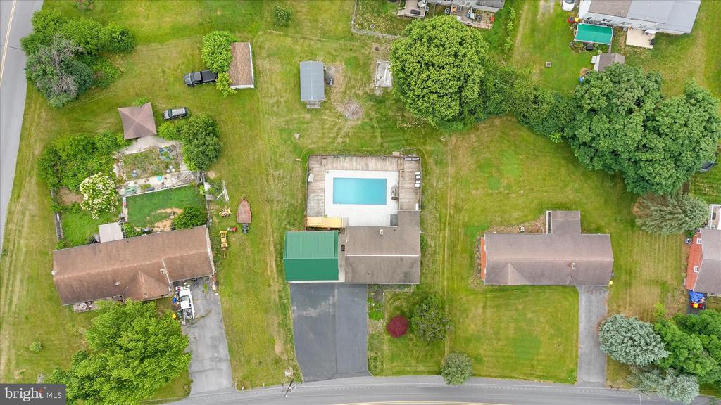 108 WILLOW DRIVE