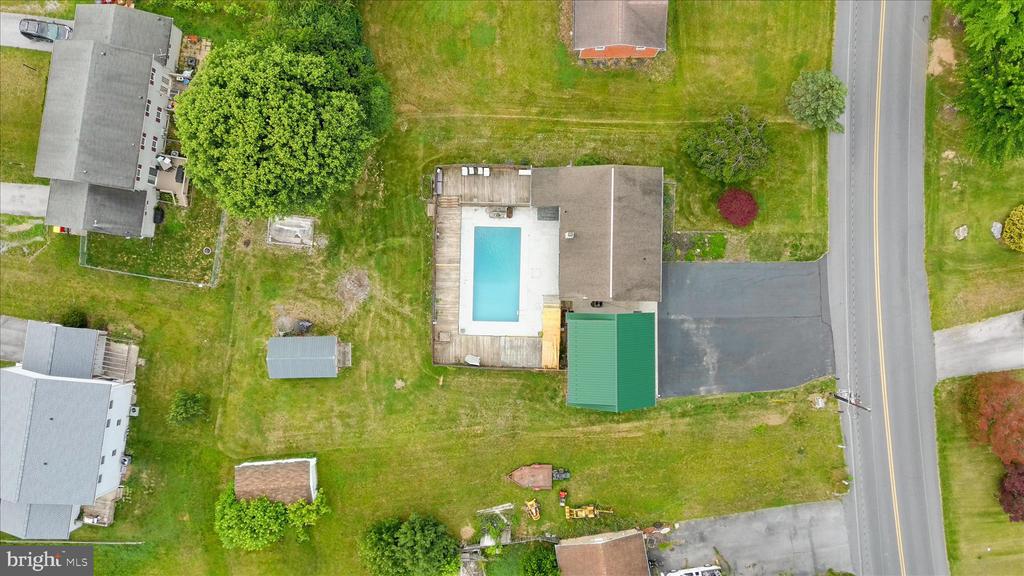 108 WILLOW DRIVE