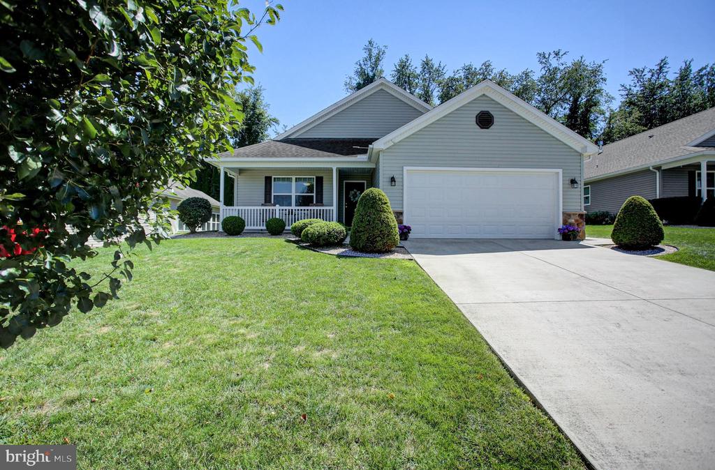 13 COLONIAL COURT