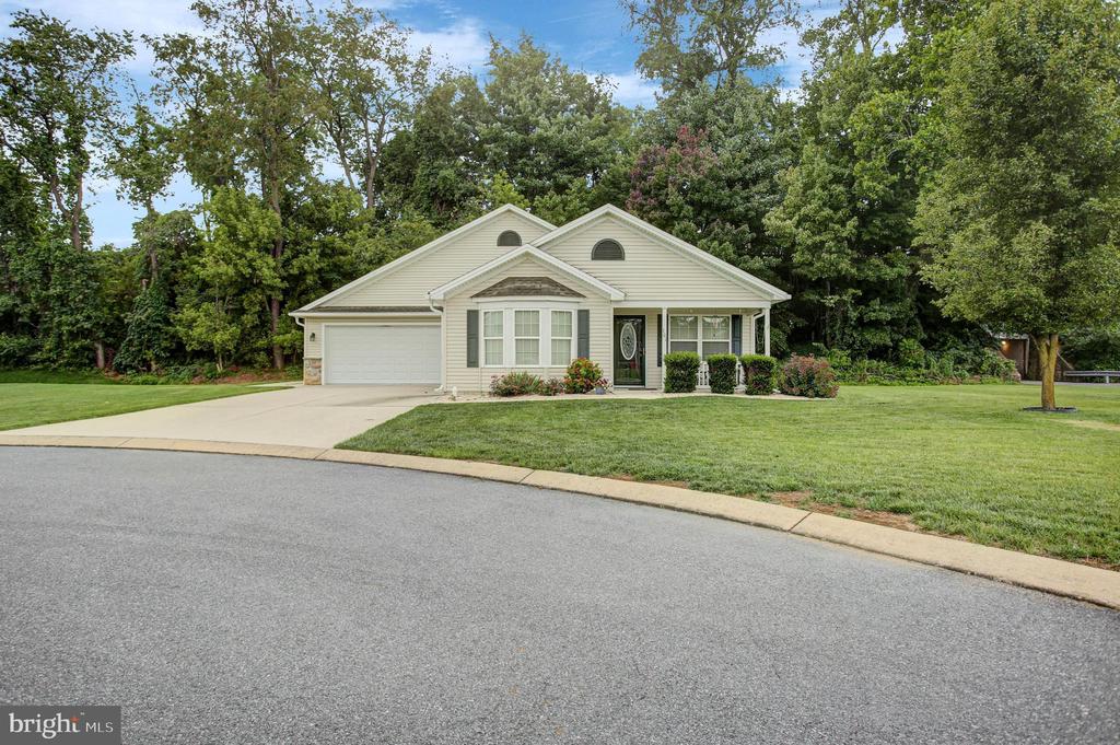 101 COLONIAL COURT